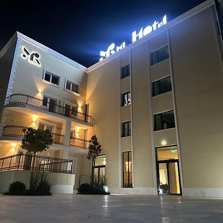 Mimi Hotel Corabia Экстерьер фото