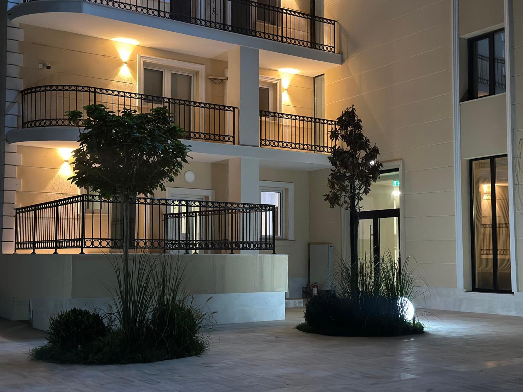 Mimi Hotel Corabia Экстерьер фото